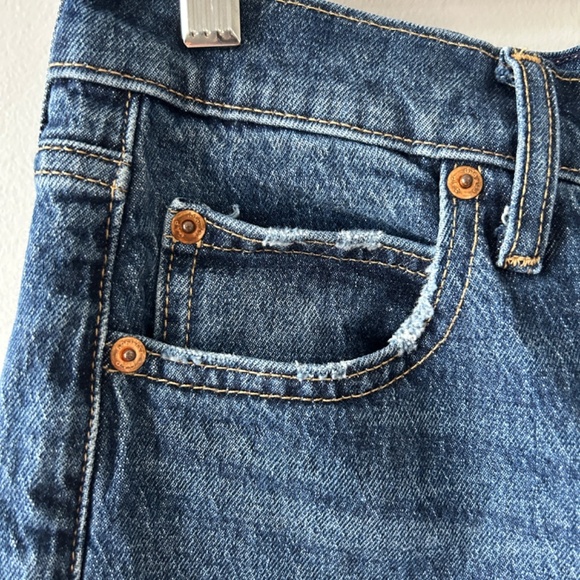 GAP Women's Mom High Rise Denim Jeans Size 10 Tall Tapered Leg Medium Wash - Picture 3 of 15